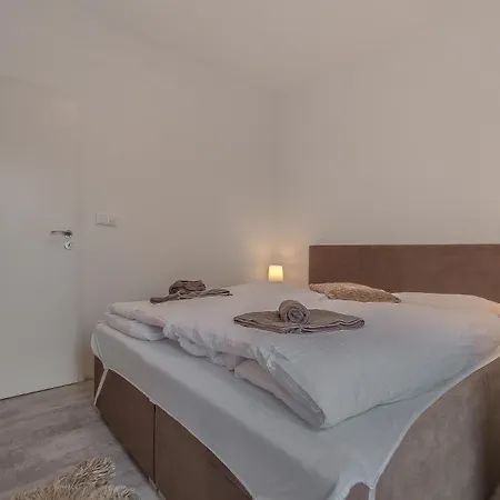 Villa Saldorfska U Vinarskych Sklepu - 8 Osob *