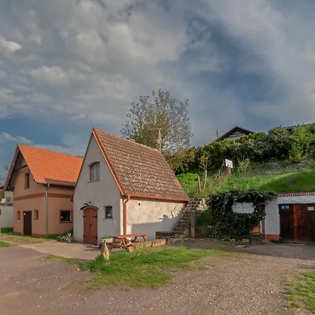 Villa Saldorfska U Vinarskych Sklepu - 8 Osob *